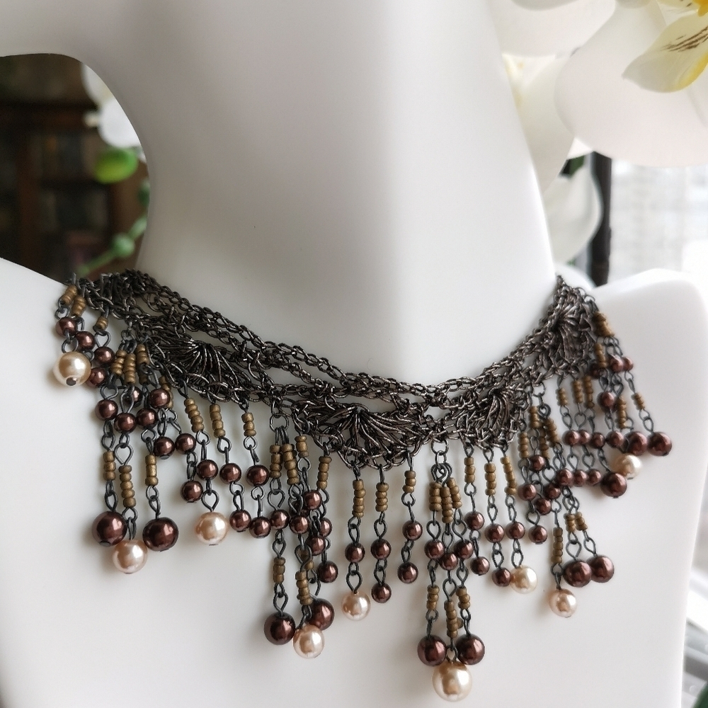 Handmade knit and beaded fringe necklace in bronze tones 🆕
